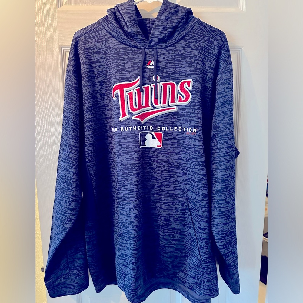 Minnesota Twins Majestic Authentic Collection Hooded Sweatshirt